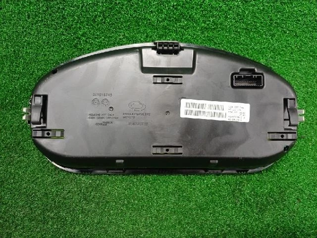 2011 雷诺 Fluence 全新 SM3 仪表组 250450023R — 第 4/4 张图片