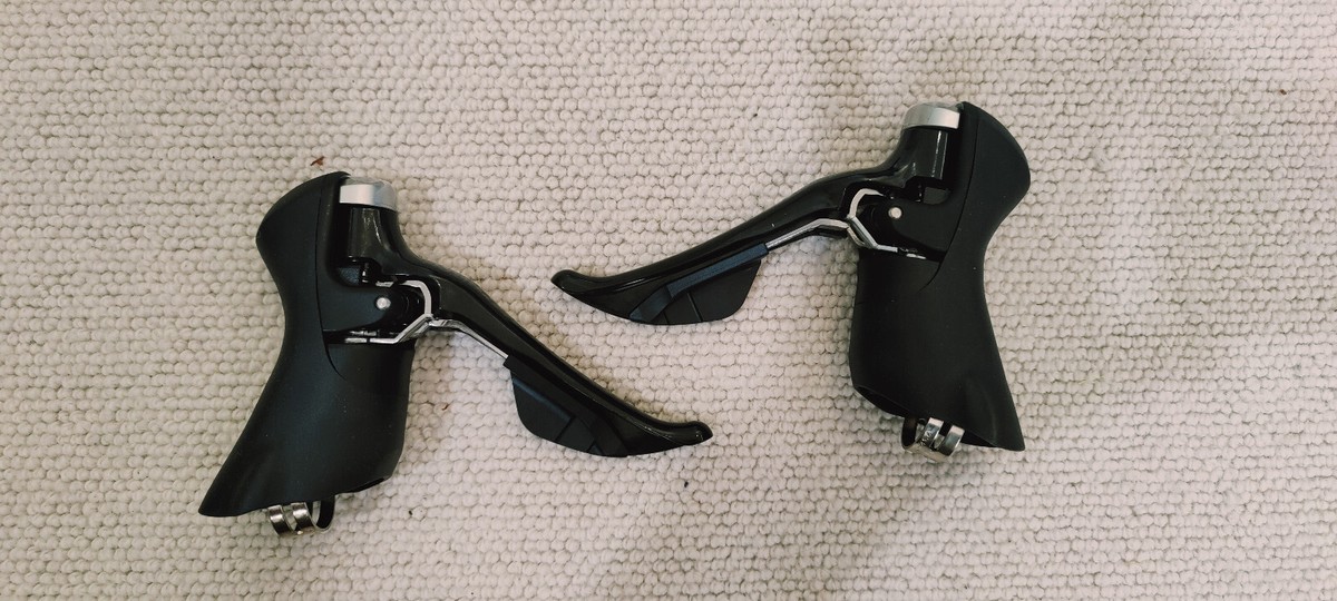 Shimano 105 St-5800 11spd STI Shifters Pair 11 Speed Brake