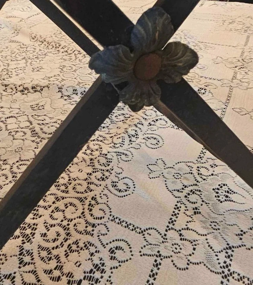 Banco base X de hierro forjado y latón vintage período Art Deco Foto 4 de 4