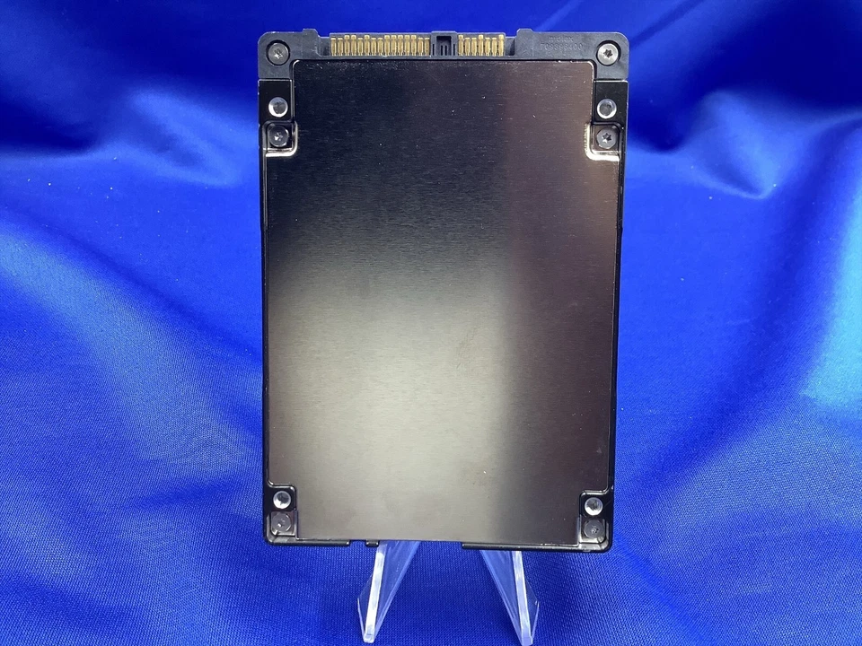 XS7680SE70004 Seagate Nytro 3331 7.68TB SAS 12Gb/s 2.5in ENT SSD - Image 4 of 4