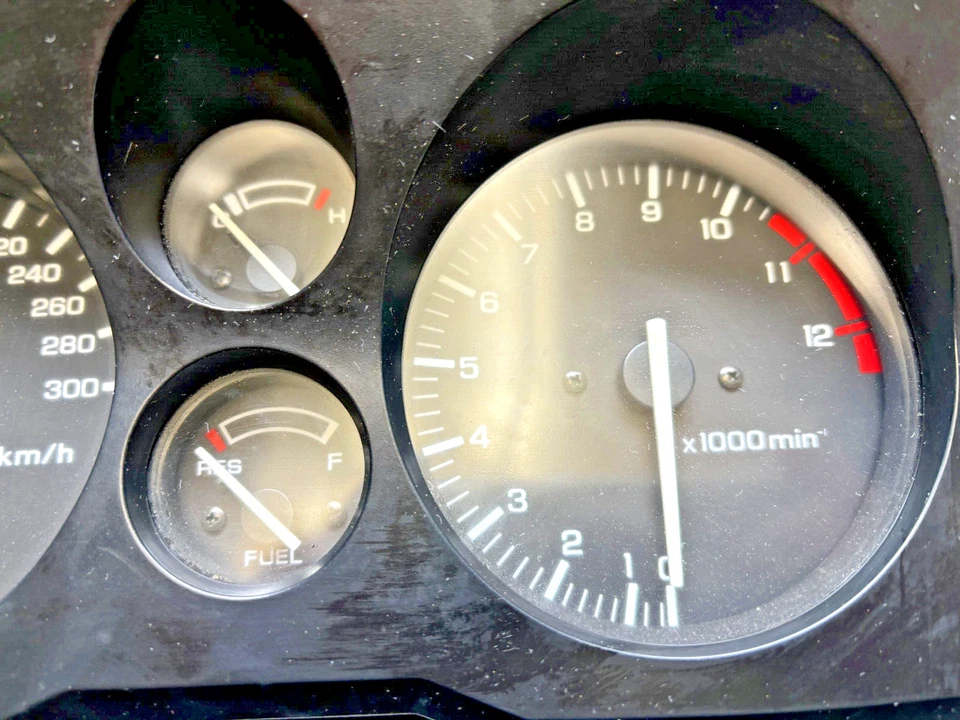 Velocímetro de cabina Honda CBR1000F (SC24) cuentarrevoluciones Foto 3 de 4