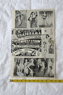 COLLECTIBLE l MEMORABILIA : Vintage Teaserama Press Sheet Betty Page