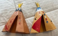 Two 2 Vintage Deetail Britain Wild West Teepee s Made Hong Kong A5
