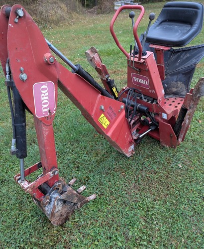 Toro Dingo Backhoe with Bucket 23163