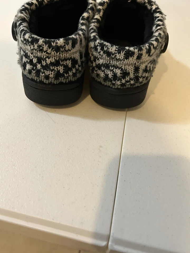 Clarks Womens Knit Collar Black Mule Slippers Size 8 Leahter Slip On Comfort - Image 3 of 4