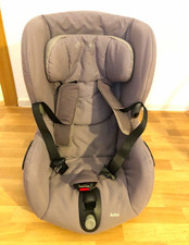 Maxi-Cosi Axiss Kindersitz Auto-Kindersitz für Kinder im Auto, Grau Maxi-Cosi Axiss Kindersitz Auto-Kindersitz für Kinder im Auto, Grau
