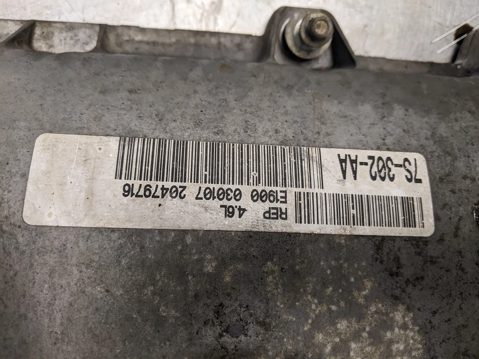 Левая крышка клапана для 06–08 Ford Explorer 4.6 55276A513JA - Изображение 3 из 4