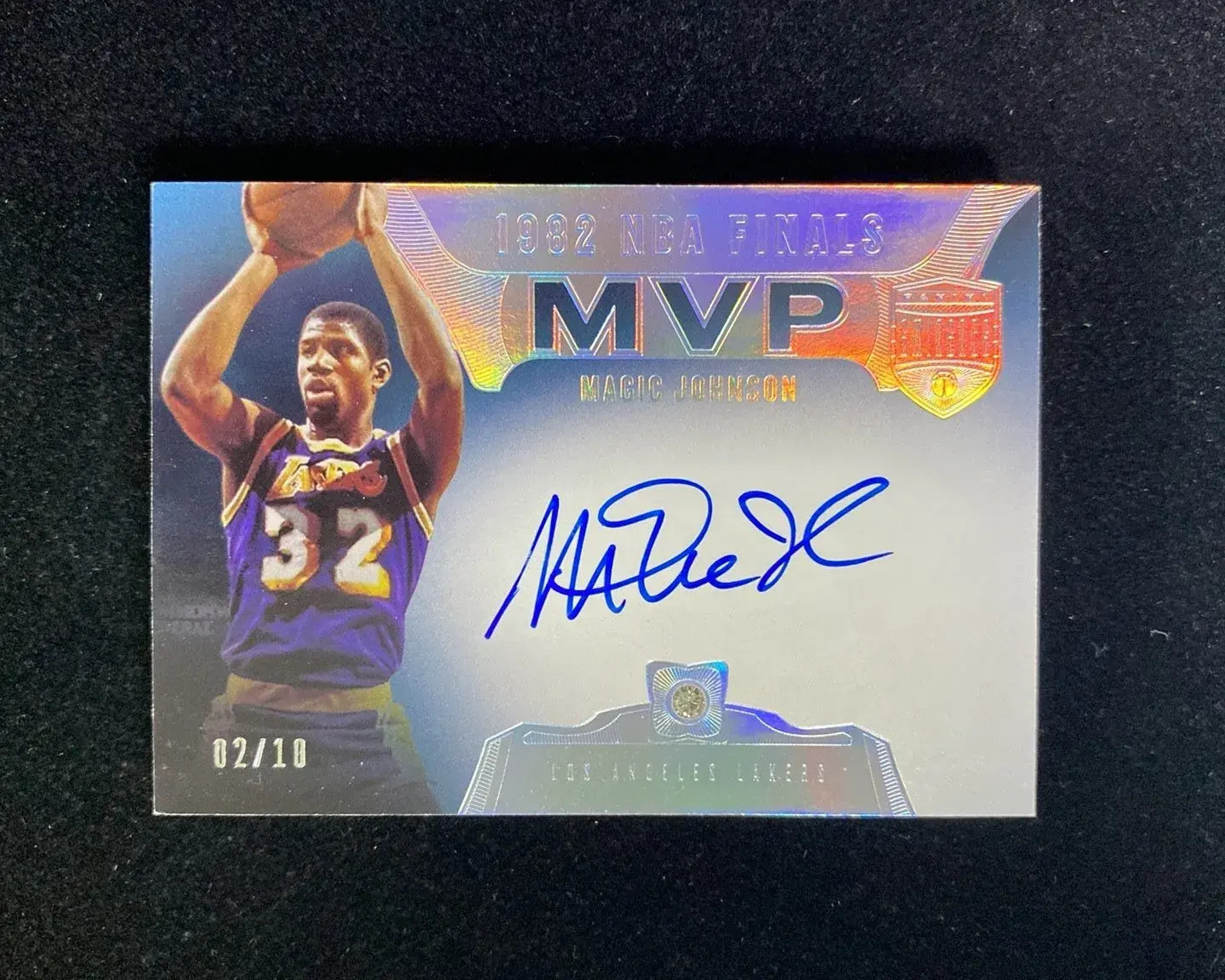 2019-20 Panini Eminence 1982 NBA Finals MVP Magic Johnson Auto Diamond 2/10 WU89