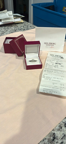 Helzberg Diamonds 10K White Gold Diamond Bridal Promise set (0.41ctw) w/box