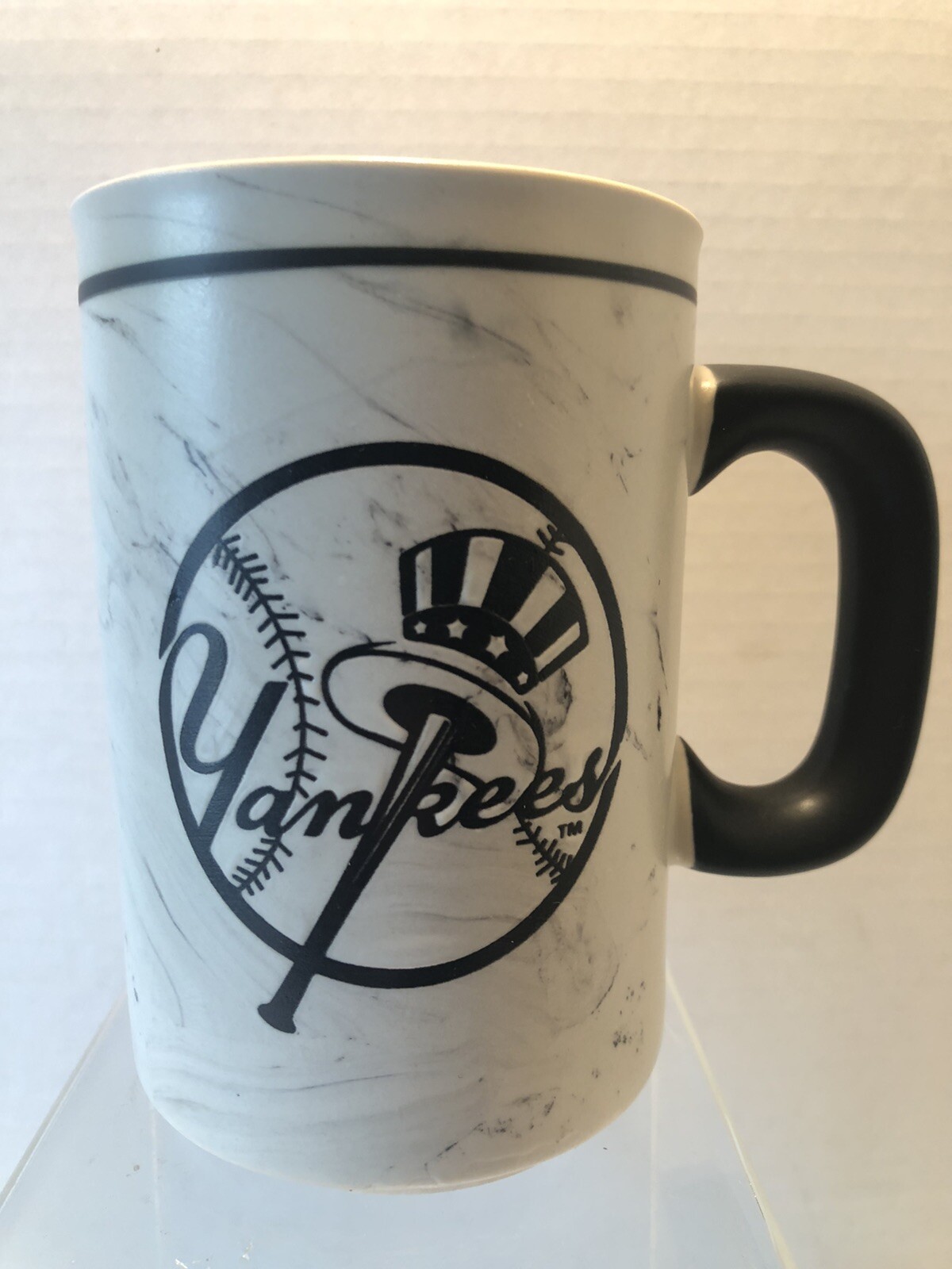 Unused New York Yankees Jumbo Mug Marbleized MLB Licensed Baseball