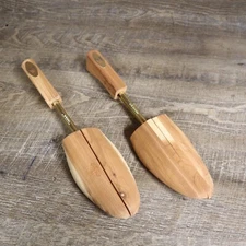 Shoe Keepers Wooden Red Cedar Rochester Shoe Tree Co. 12W-14M