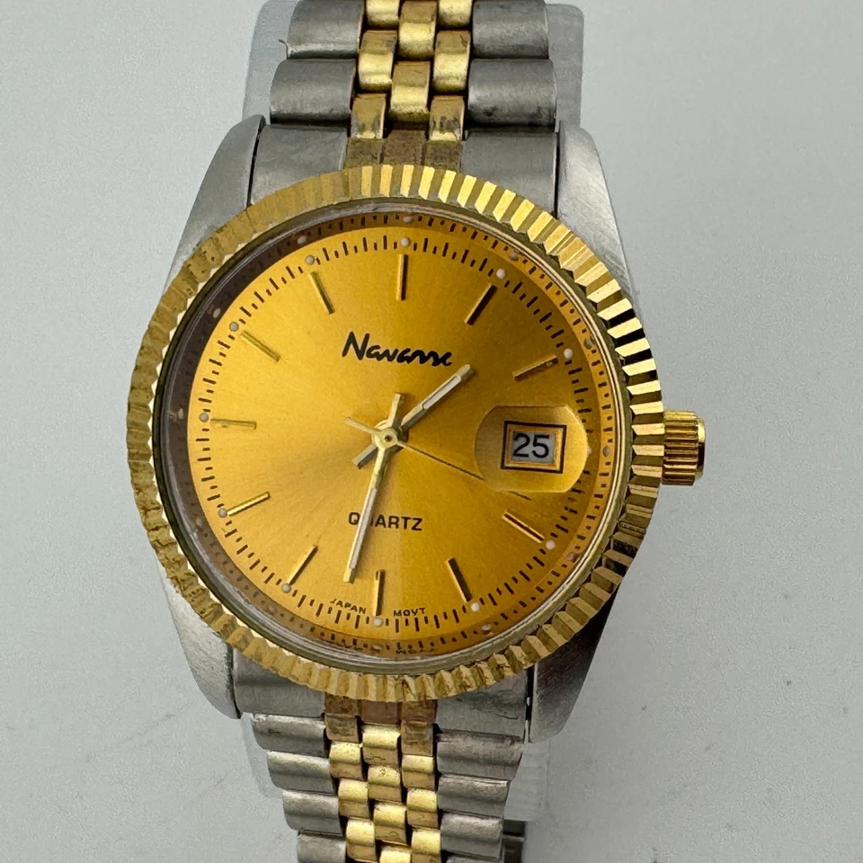 De Colección Reloj Navarra Cuarzo Hombre Doble Tono Bisel Acanalado Fecha Analógico Nueva Batería 7.5" Foto 2 de 4