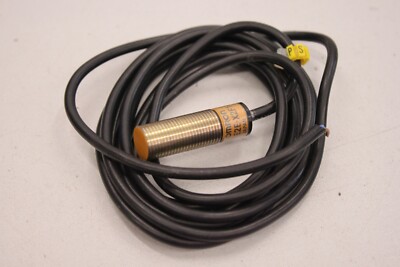 OMRON E2EX2F1G E2E X2F1 G Näherungsschalter induktiv E2E-X2F1-G
