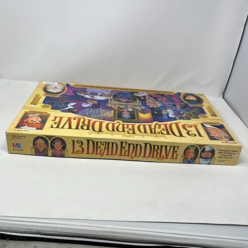 13 Dead End Drive: Mystery Board Game - Vintage 1993 Milton Bradley COMPLETE - Picture 20 of 23