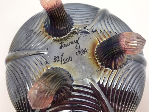Fenton Glass Bowl Signed LEVAY Numbered, Purple Iridescent 1984 (RF-FR11) - Picture 9 of 10