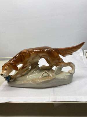 ROYAL DUX BOHEMIA GROSSER JAGDHUND MIT ENTE 1940 ANTIK + GLASIERT + PORZELLAN