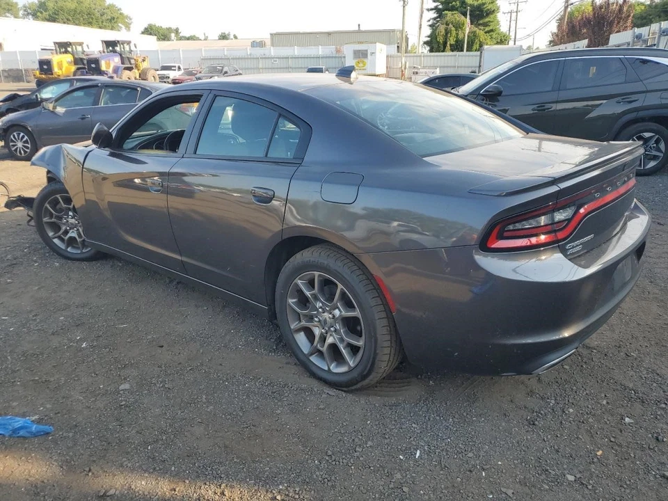 Used Rear Left Door Assembly Rear Side fits: 2017 Dodge Charger Rear Left Grade Foto 2 de 4