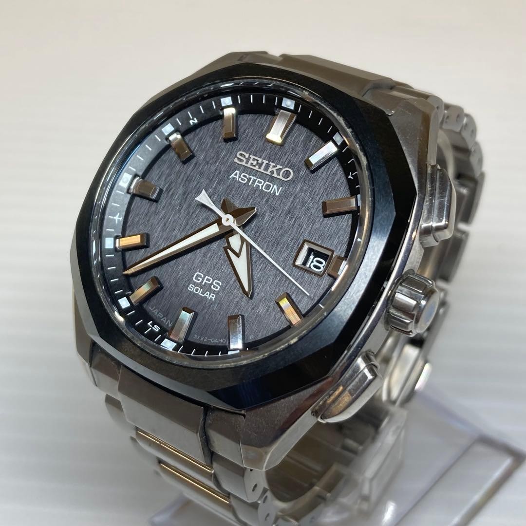 Seiko Astron GPS Solar Black Dial 7.09in Wrist