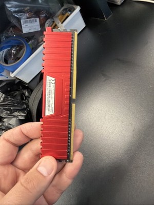 I-9. CORSAIR VENGEANCE LPX CMK16gx4m4a2666c15r DDR4 8GB 2×8GB
