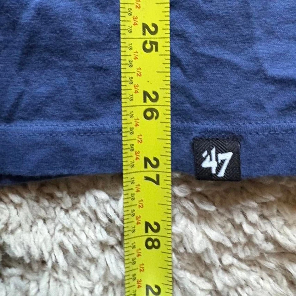 Vintage Mens NBA Sixers Long Sleeve Tee SZ M - Image 4 of 4