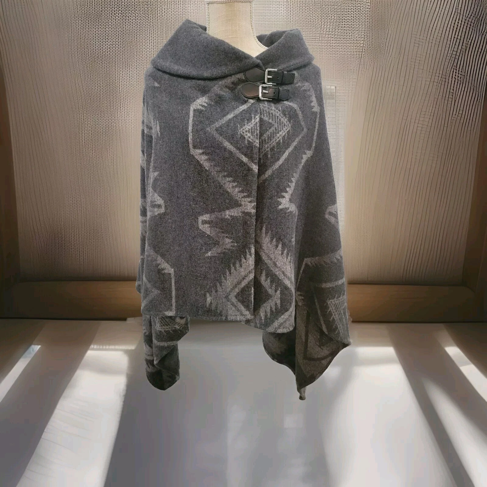 Vintage Ralph Lauren Cape Wool Blend Leather Buckles Woven Blanket Poncho Wrap