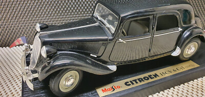 Citroën 15cv 6 cyl 1952 1:18 Maisto - Collection