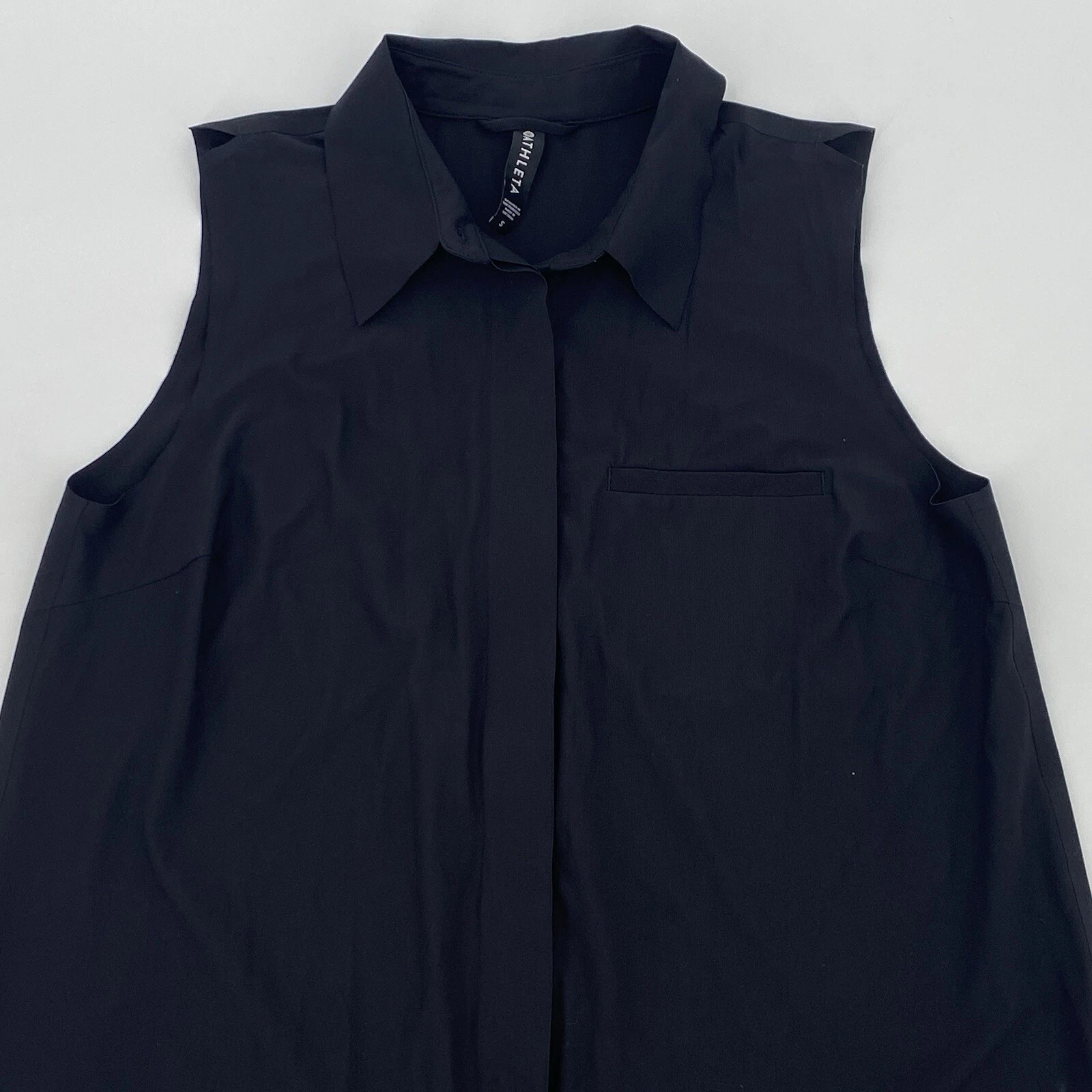 athleta urbanite blouse button up sleeveless tank-top