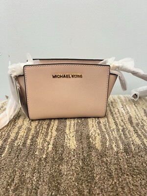 Michael Kors Selma Mini Messenger Leather Crossbody Bag.