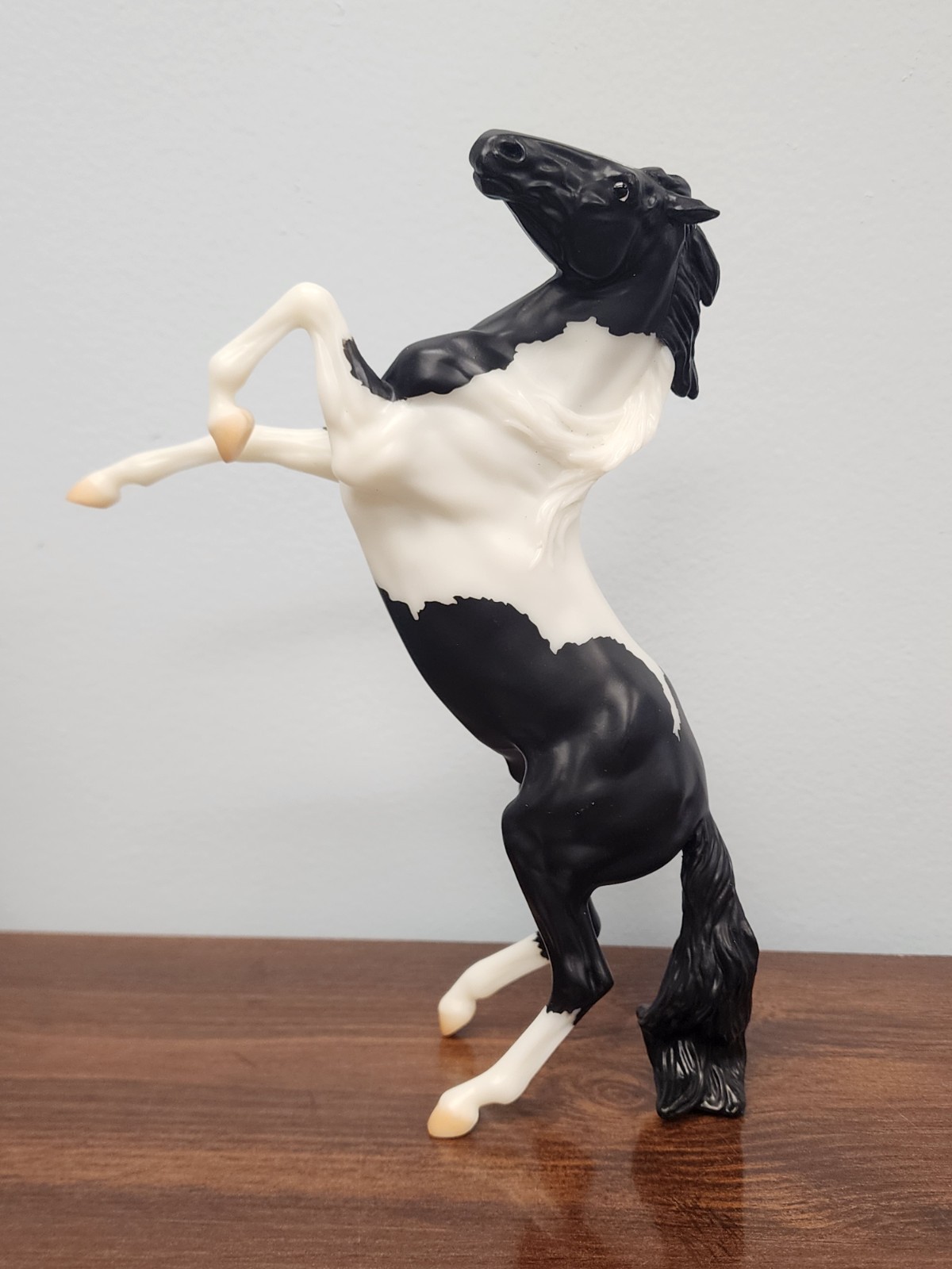 Classic/Freedom Series Breyer Horse Black & White Pinto Rear