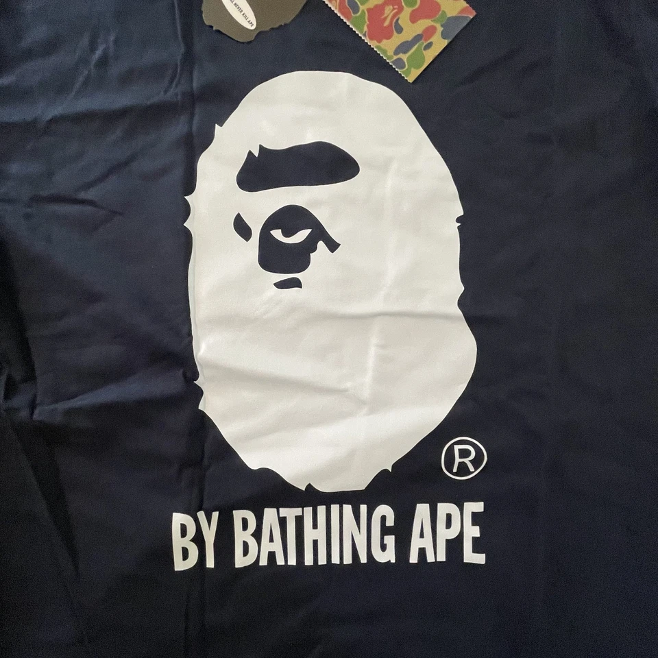 Camiseta Bape A Bathing Ape "AZUL MARINO" (TALLA GRANDE) Foto 2 de 4