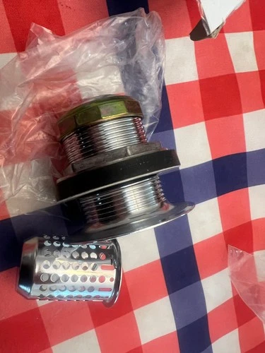 ProFlo PF73CP Junior 2-1/2 Inch Basket Strainer, Chrome - Picture 2 of 3