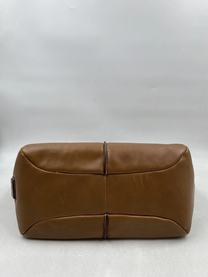 Современная коричневая кожаная сумка с верхней ручкой - Изображение 3 из 4