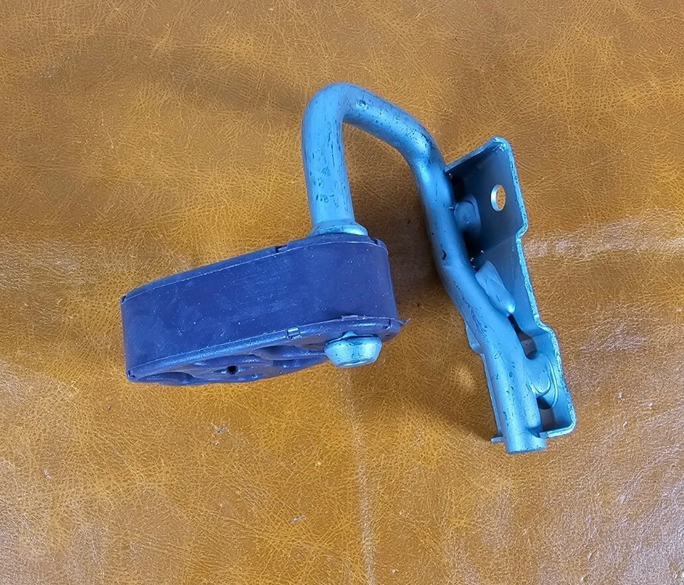 OEM 2008-2012 MERCEDES-BENZ GL450 GL550 SOPORTE SILENCIADOR IZQUIERDO A1644900137 NUEVO #C1 Foto 2 de 4