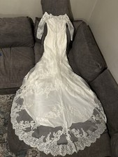 Ivory Lace Fitted Off The Shoulder Morilee Wedding Dress With Train Size 10