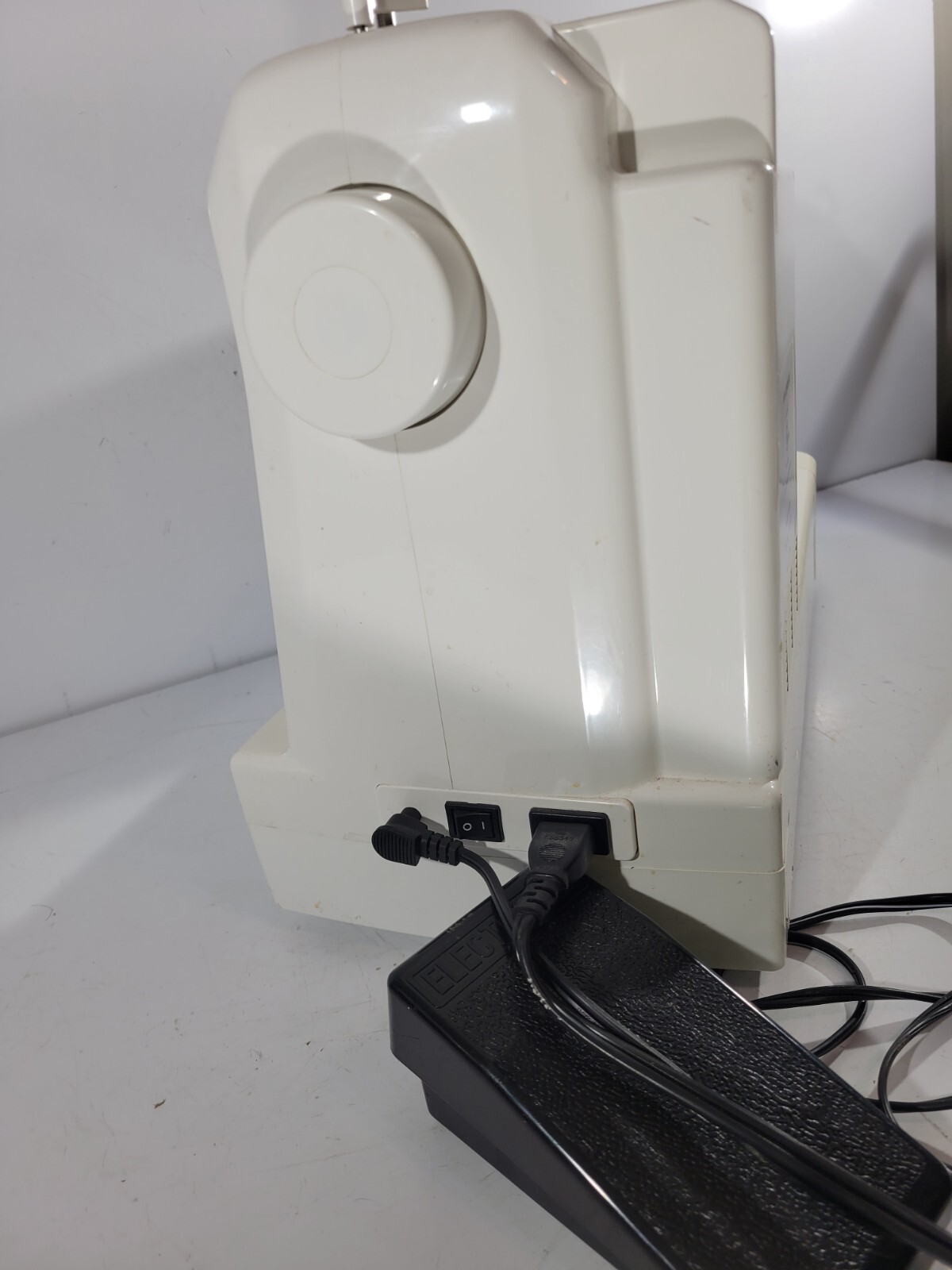 BabyLock SASHIKO Repair or Parts Sewing Quilting Machine BLQK (read