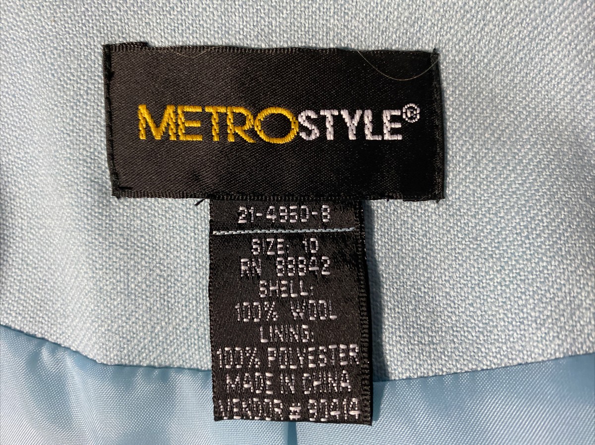 y Metrostyle Blue Wool Blazer with Button and Belt Closure and