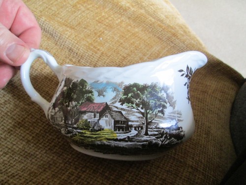 W H Grindley & Co Country Style Vintage Gravy Jug - Picture 2 of 4