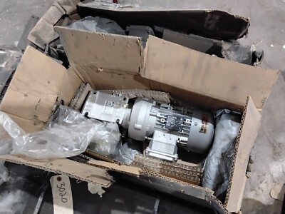 Nord DriveSystems SK80S/4 CUS INVENTOR DUTY MOTOR 1SSI75VH-N56C 60HZ 1710RPM