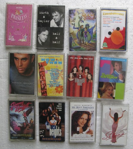 12 cassettes : Divas Live, My Best Friends Wedding, Now & Then, Selana, etc. - Photo 1/2