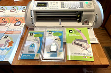 Cricut Expression 24" Personal Electronic Cutter Provo Craft 15 Cartridges