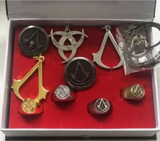 New Assassin's Creed Ring Necklace Pendant Badge Set Boxed Cosplay Collect Gift
