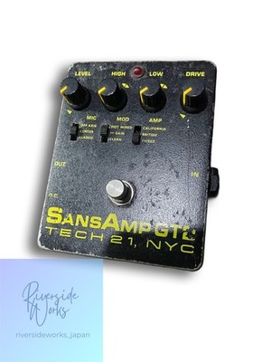 Tech 21 SansAmp GT2 Effect Pedal Preamp