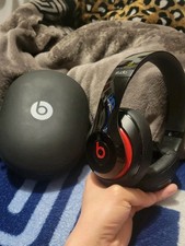 BEATS STUDIO 2.0 HEADPHONES BLACK GLOSSY - TESTED WORKS SEE DESC