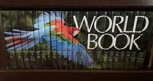 2013 Worldbook Encyclopedia - Complete Set - Flawless!