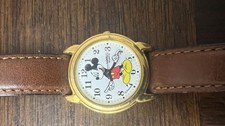 Vintage Lorus Mickey Mouse Watch V501-0130 Disney Quartz 26mm Brown Leather Band