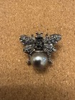 Bee Broach Pin — photo 1