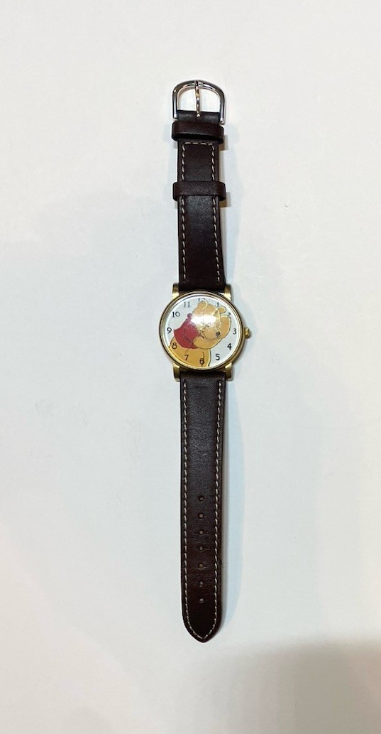Vintage Timex Disney Winnie the Pooh Watch 33mm Gold Tone  display picture 1