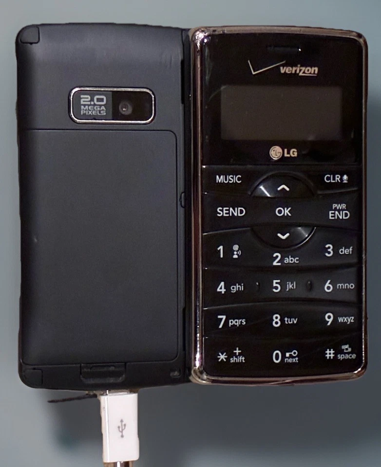 LG VX9100 Cell Phone _ See Photos !! Great Condition _ Discontinued Model - Image 4 of 4