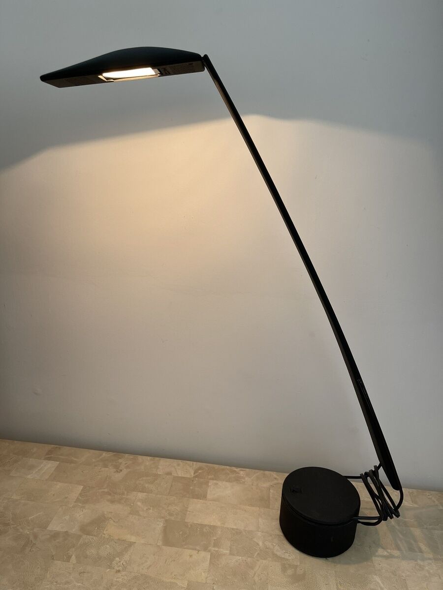 Vintage Dove Italian Blk. Table Lamp Mario Barbaglia & Marco Vintage Dove Italian Blk. Table Lamp Mario Barbaglia & Marco