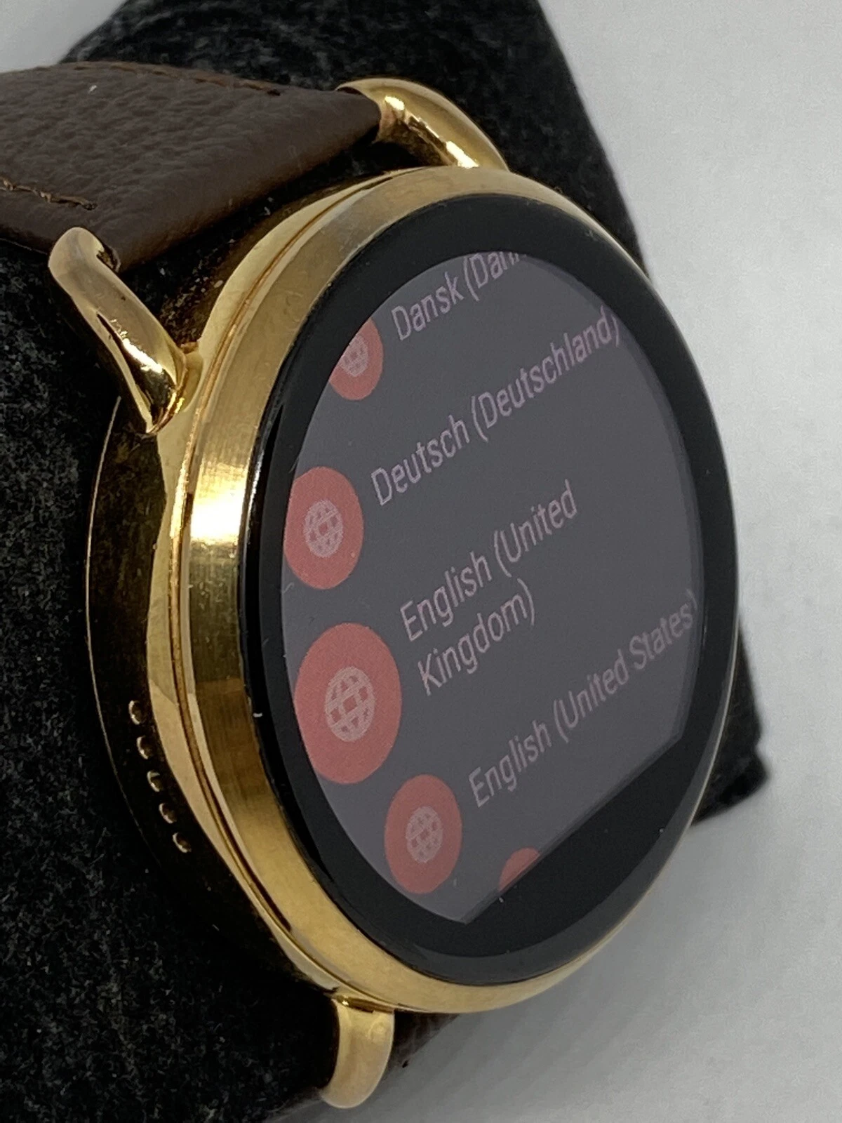 Fossil Q Wander Gen 2 Rose Gold Leather Smartwatch FTW2102 in Nepal at NPR 12182 Rating 5